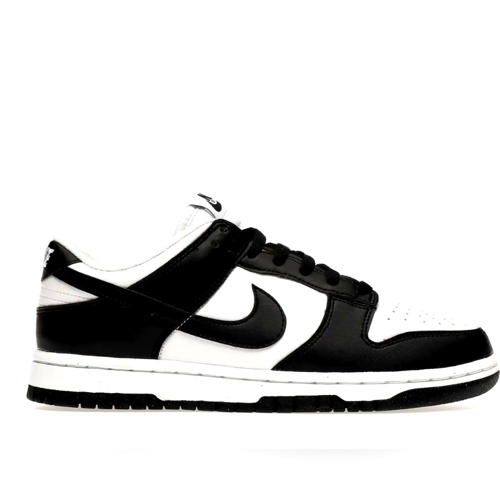 Nike Dunk Low
Next Nature White Black Panda